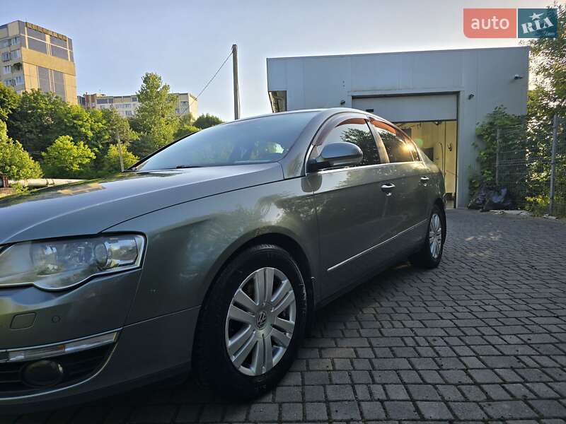 Седан Volkswagen Passat 2007 в Львові