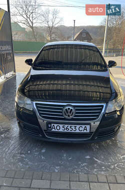 Седан Volkswagen Passat 2006 в Тячеві