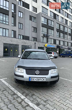 Универсал Volkswagen Passat 2003 в Деражне