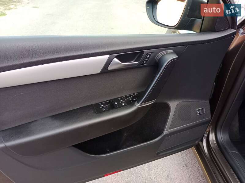 Універсал Volkswagen Passat 2012 в Білій Церкві