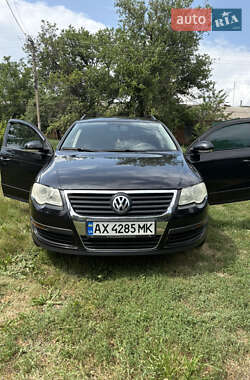 Універсал Volkswagen Passat 2007 в Харкові
