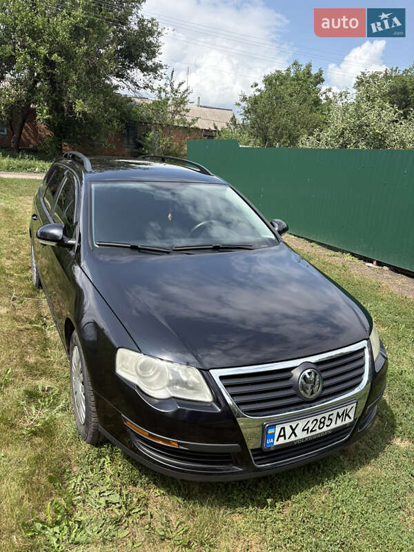 Універсал Volkswagen Passat 2007 в Харкові
