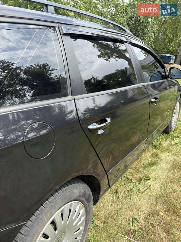 Універсал Volkswagen Passat 2007 в Харкові