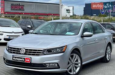 Седан Volkswagen Passat 2018 в Львове