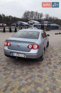 Седан Volkswagen Passat 2005 в Полтаве
