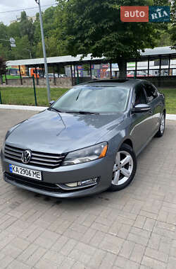 Седан Volkswagen Passat 2013 в Києві