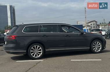 Універсал Volkswagen Passat 2015 в 