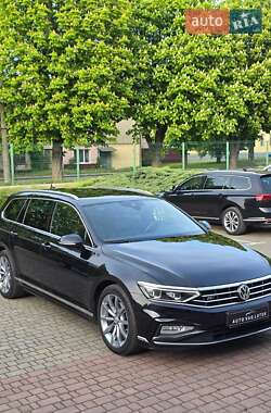 Універсал Volkswagen Passat 2020 в Луцьку