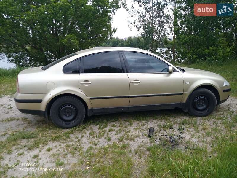 Volkswagen Passat 2001