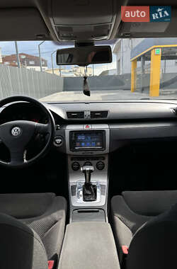 Седан Volkswagen Passat 2006 в 