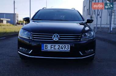 Универсал Volkswagen Passat 2011 в Виноградове