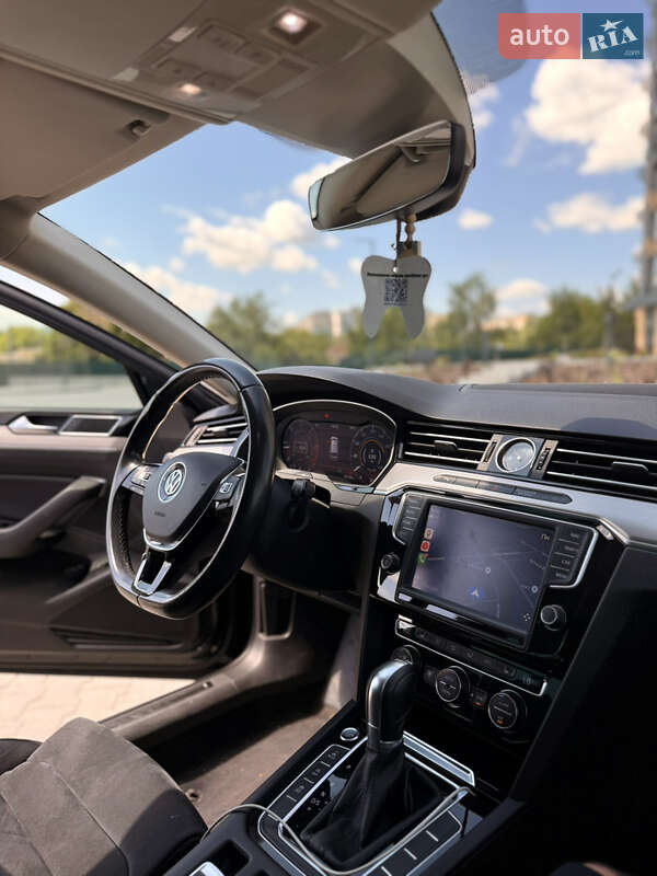 Универсал Volkswagen Passat 2016 в Кропивницком фото 13 Универсал Volkswagen Passat 2016 в Кропивницком