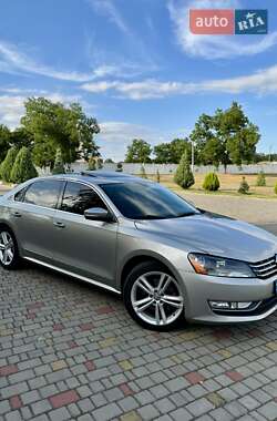 Седан Volkswagen Passat 2012 в Измаиле
