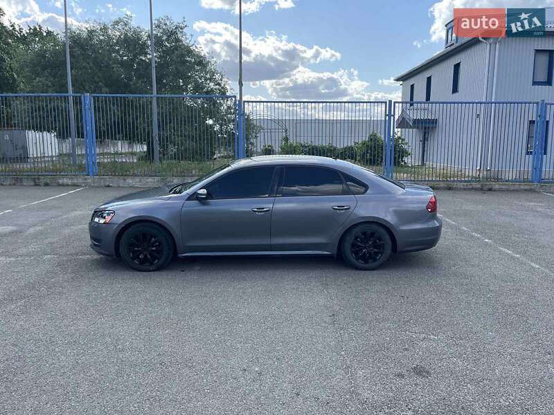 Седан Volkswagen Passat 2013 в Новомосковске фото 3 Седан Volkswagen Passat 2013 в Новомосковске