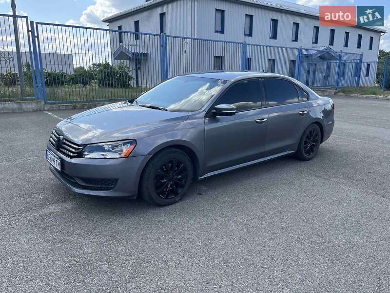 Седан Volkswagen Passat 2013 в Новомосковске фото 2 Седан Volkswagen Passat 2013 в Новомосковске