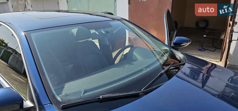 Седан Volkswagen Passat 2017 в Измаиле