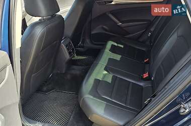 Седан Volkswagen Passat 2017 в Измаиле