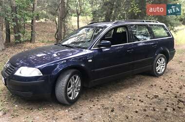 Універсал Volkswagen Passat 2001 в Дніпрі