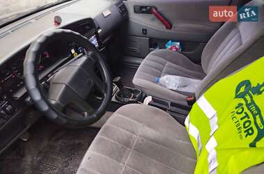 Универсал Volkswagen Passat 1989 в 