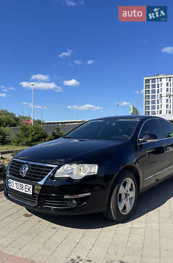 Седан Volkswagen Passat 2008 в Івано-Франківську