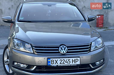 Універсал Volkswagen Passat 2012 в Хмельницькому