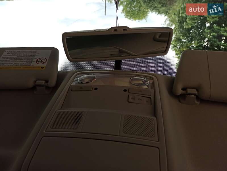 Универсал Volkswagen Passat 2014 в Тернополе