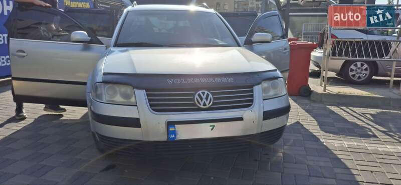 Седан Volkswagen Passat 2001 в Хмельницькому