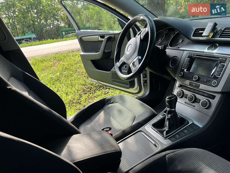 Універсал Volkswagen Passat 2014 в Васильківці