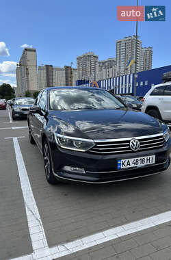 Седан Volkswagen Passat 2016 в Броварах