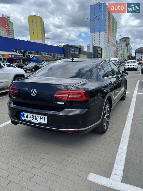 Седан Volkswagen Passat 2016 в Броварах