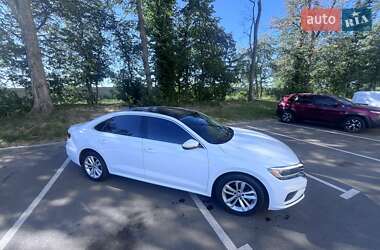 Седан Volkswagen Passat 2020 в 