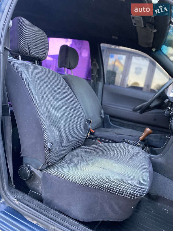 Седан Volkswagen Passat 1989 в Дунаївцях