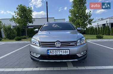 Універсал Volkswagen Passat 2012 в 