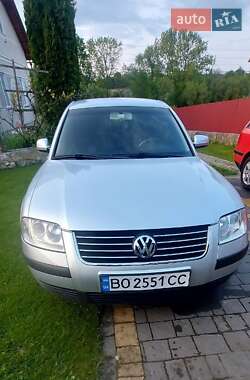 Седан Volkswagen Passat 2001 в Тернополі