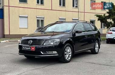 Универсал Volkswagen Passat 2014 в Запорожье