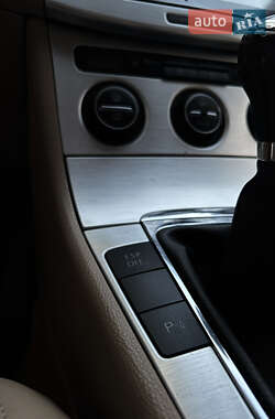Седан Volkswagen Passat 2008 в 