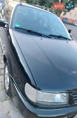 Универсал Volkswagen Passat 1995 в Николаеве
