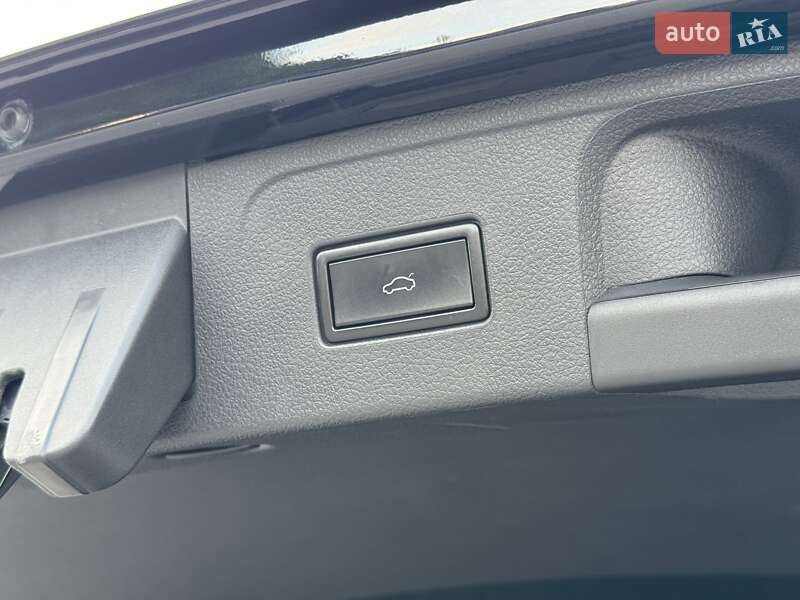 Универсал Volkswagen Passat 2020 в Луцке фото 30 Универсал Volkswagen Passat 2020 в Луцке