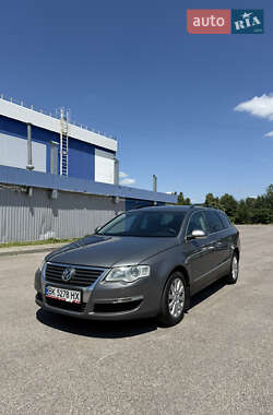 Універсал Volkswagen Passat 2006 в Дніпрі
