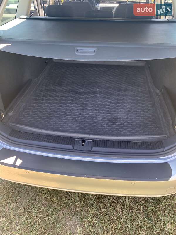 Універсал Volkswagen Passat 2015 в Самборі