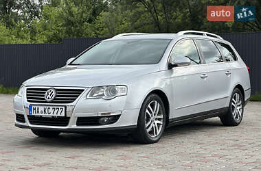 Универсал Volkswagen Passat 2010 в Луцке