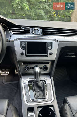Универсал Volkswagen Passat 2016 в 