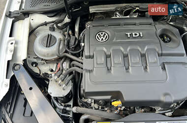 Универсал Volkswagen Passat 2016 в 