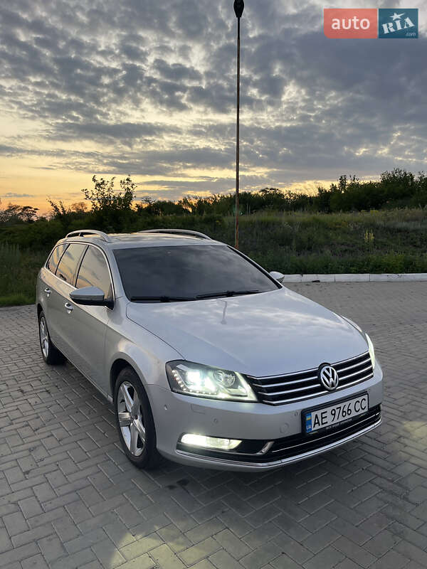 Volkswagen Passat 2011