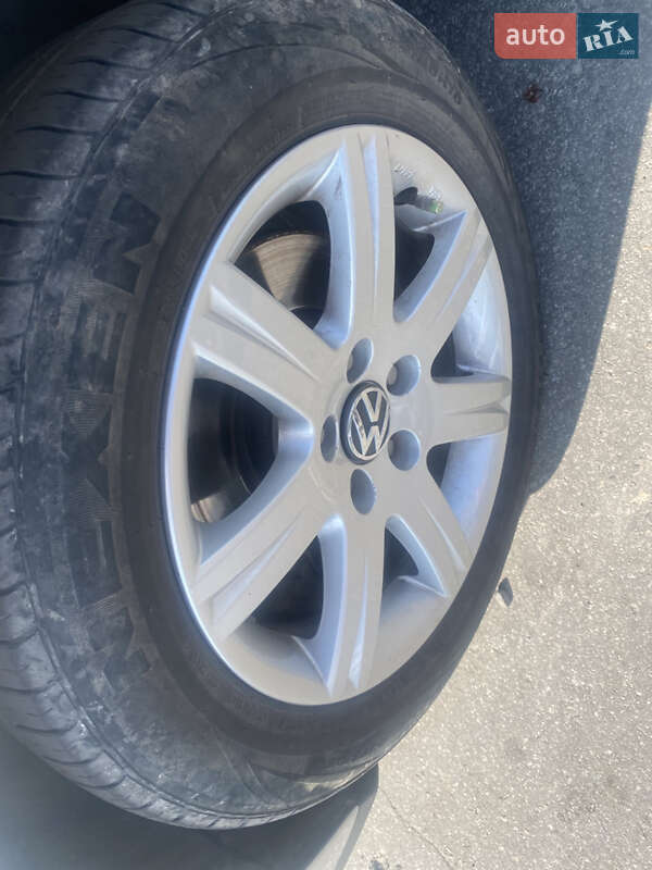 Универсал Volkswagen Passat 2007 в Черновцах