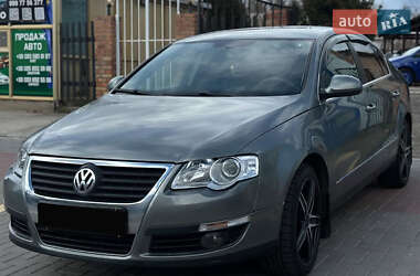 Седан Volkswagen Passat 2006 в Николаеве