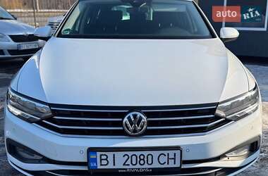 Универсал Volkswagen Passat 2019 в Полтаве