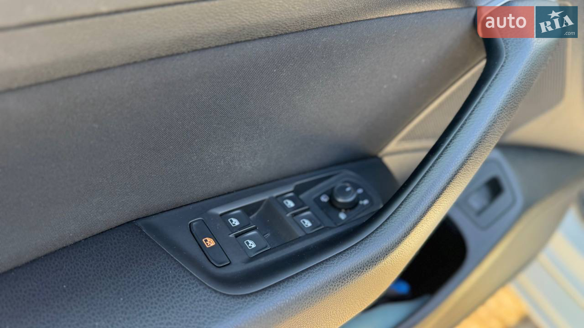 2019 Volkswagen Passat - мініатюра 20