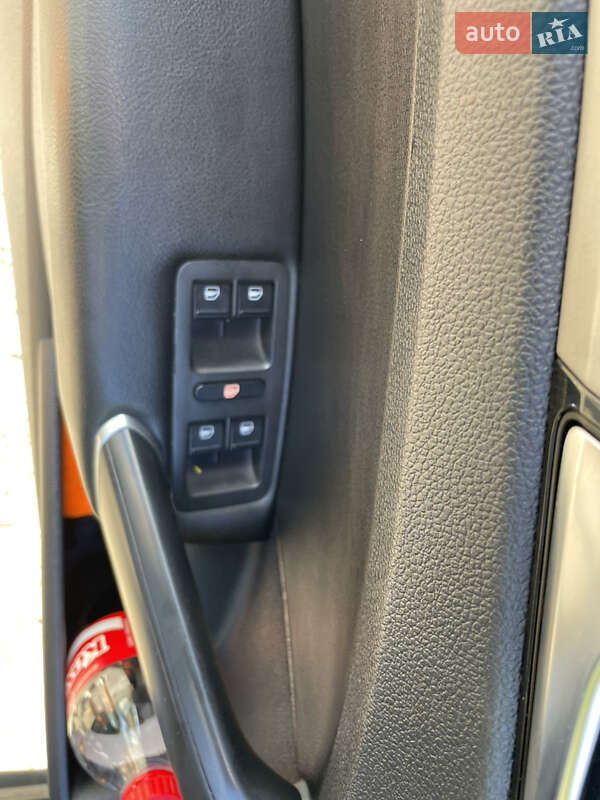 Седан Volkswagen Passat 2021 в Киеве фото 13 Седан Volkswagen Passat 2021 в Киеве