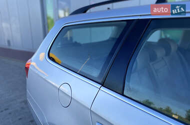 Універсал Volkswagen Passat 2010 в 